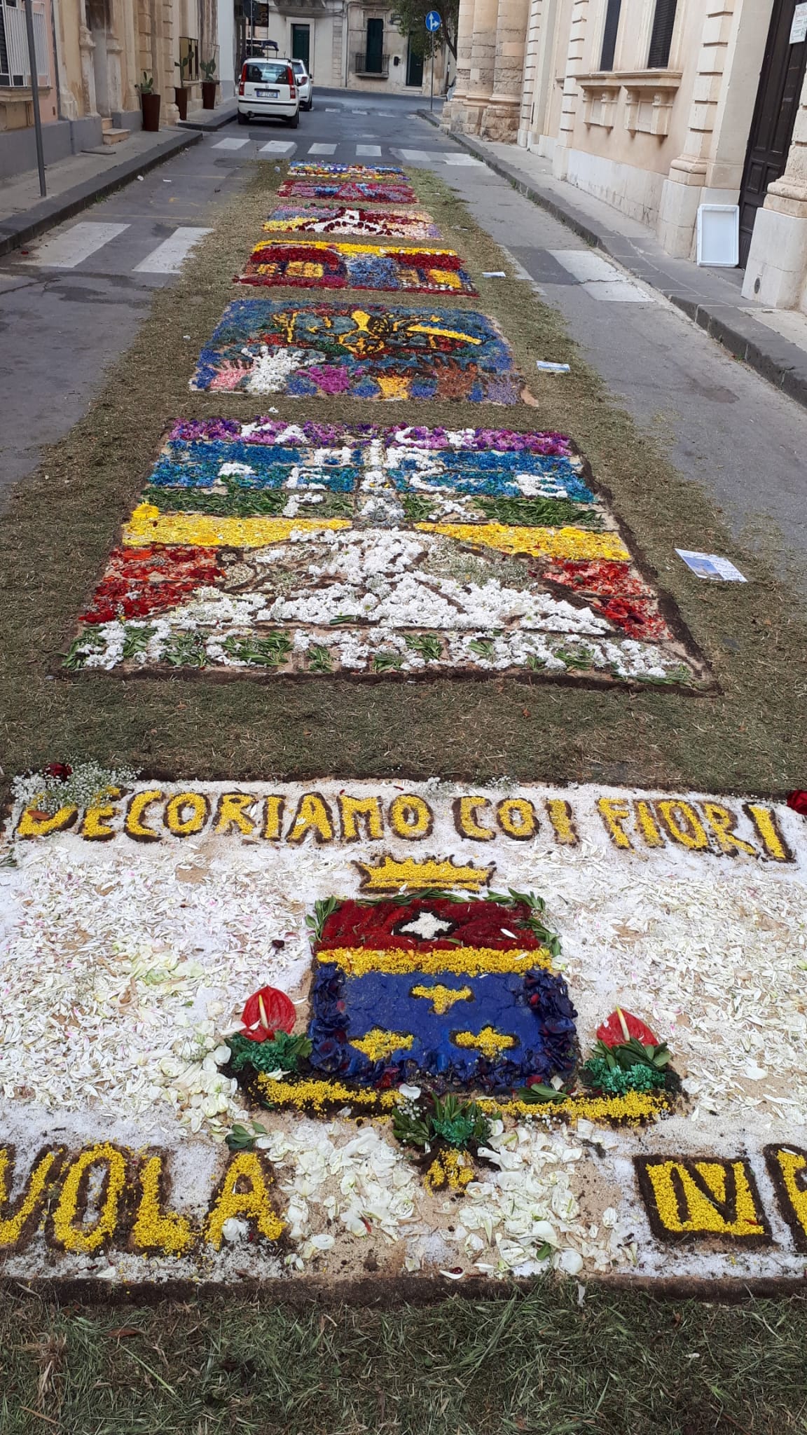 Decoriamo con i fiori1